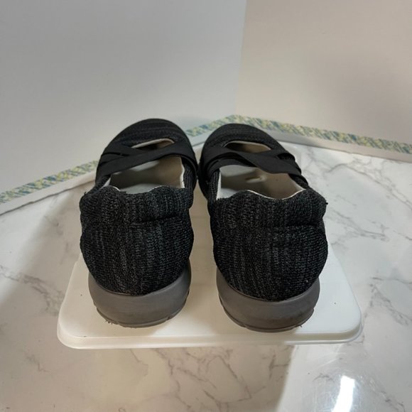 Cliffs by White Mountain, Felice - Black/Gray Slip-ons Flats, size 6M - Picture 5 of 7